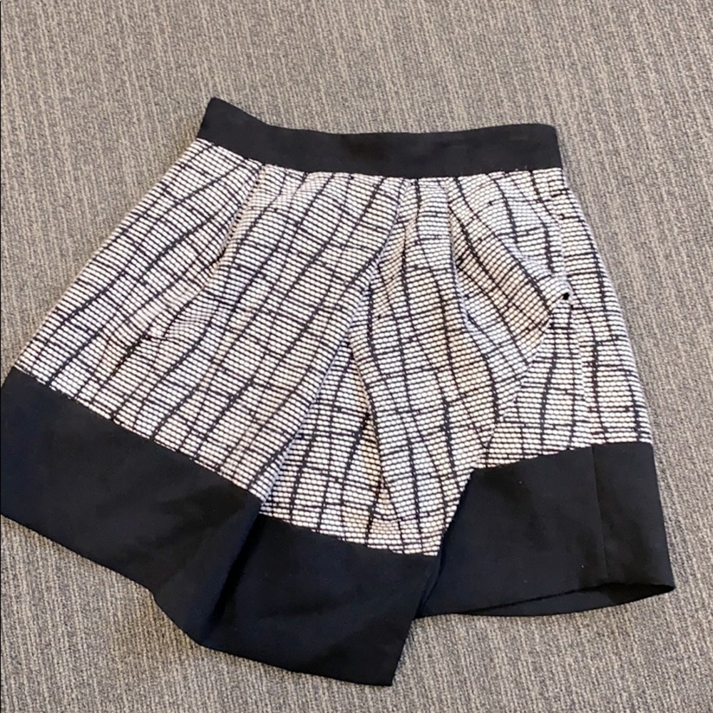 Banana Republic Skirt with Pockets